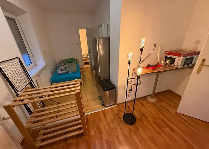 Close To Downtown, Klagenfurt And Woerthersee 公寓